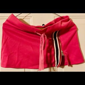 Ladies pink zipper side mini skirt